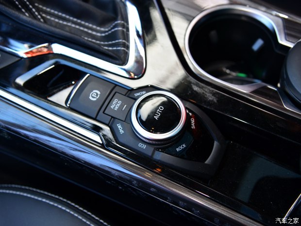 上汽大通 上汽大通D90 2016款 基本型